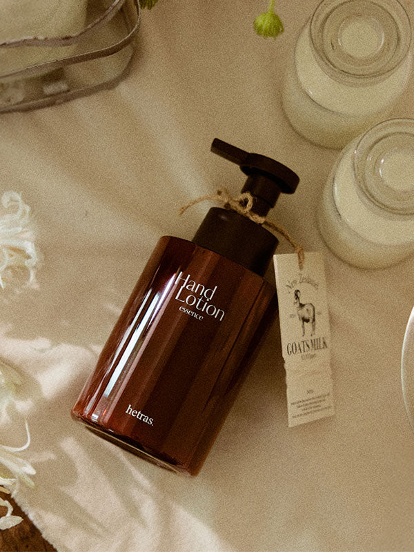 hetras Perfume Essence Hand Lotion 515ml hetras