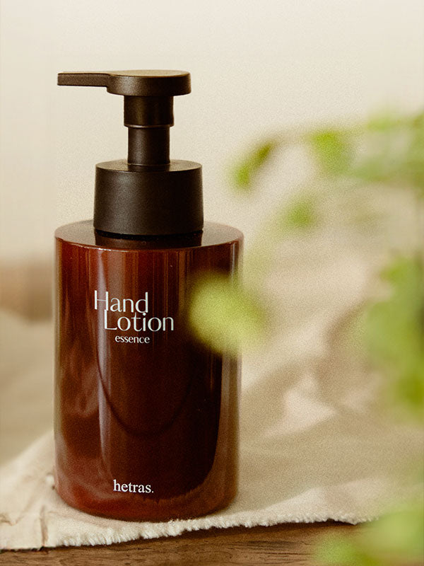 hetras Perfume Essence Hand Lotion 515ml hetras
